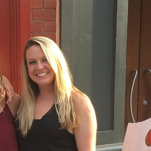 Meet your Posher, Erin